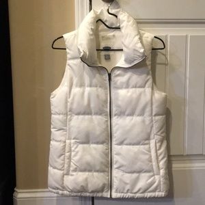 COPY - Old Navy Frost Free Puffer Vest, White, Size Small